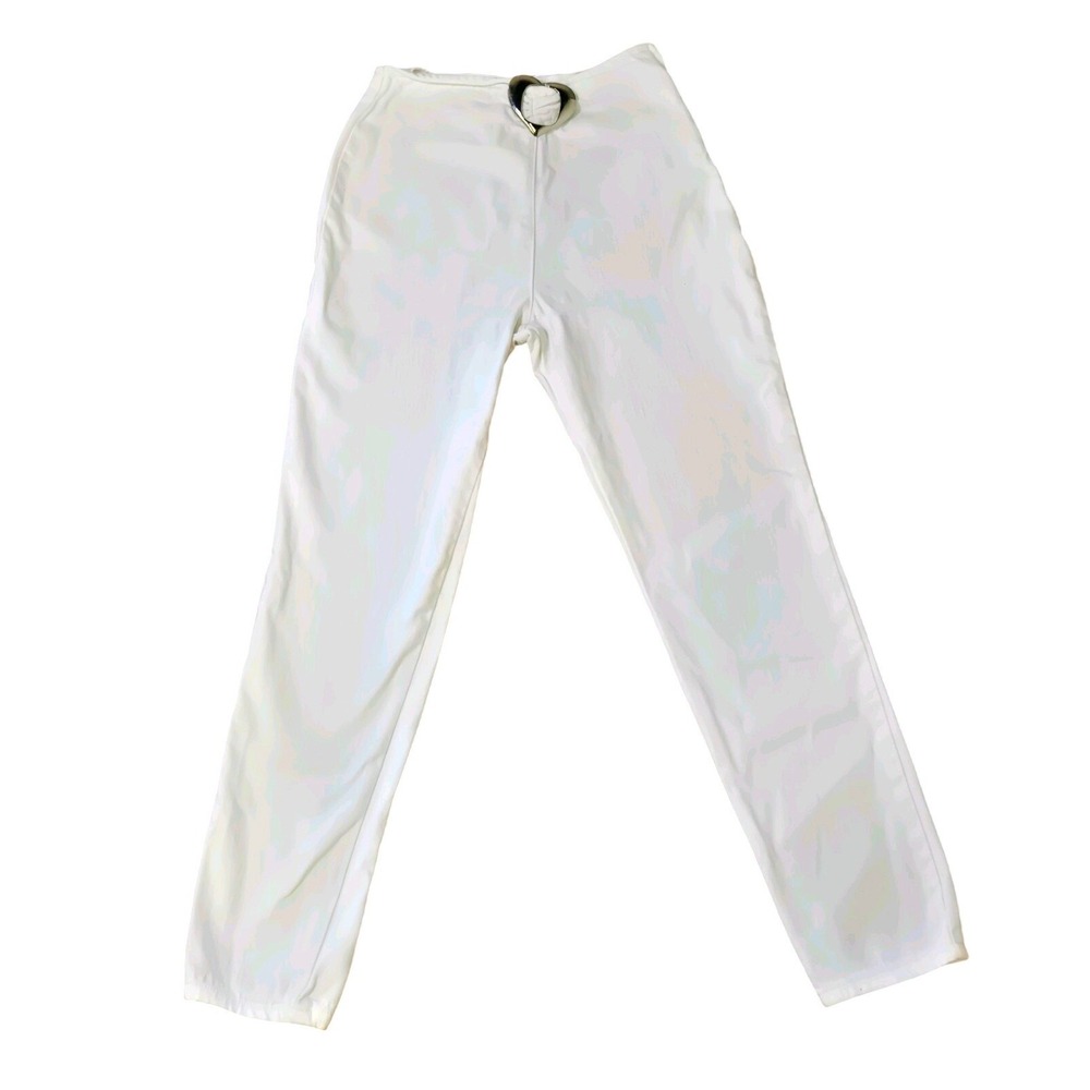 Traffic 90's Vintage High Waist White Denim Jeans With Metal Heart Embelishment